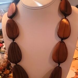 Vintage wood necklece